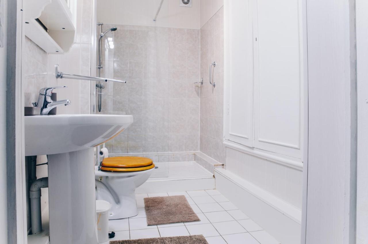 Appart Privé dans le Château du Landin Le Landin Extérieur photo