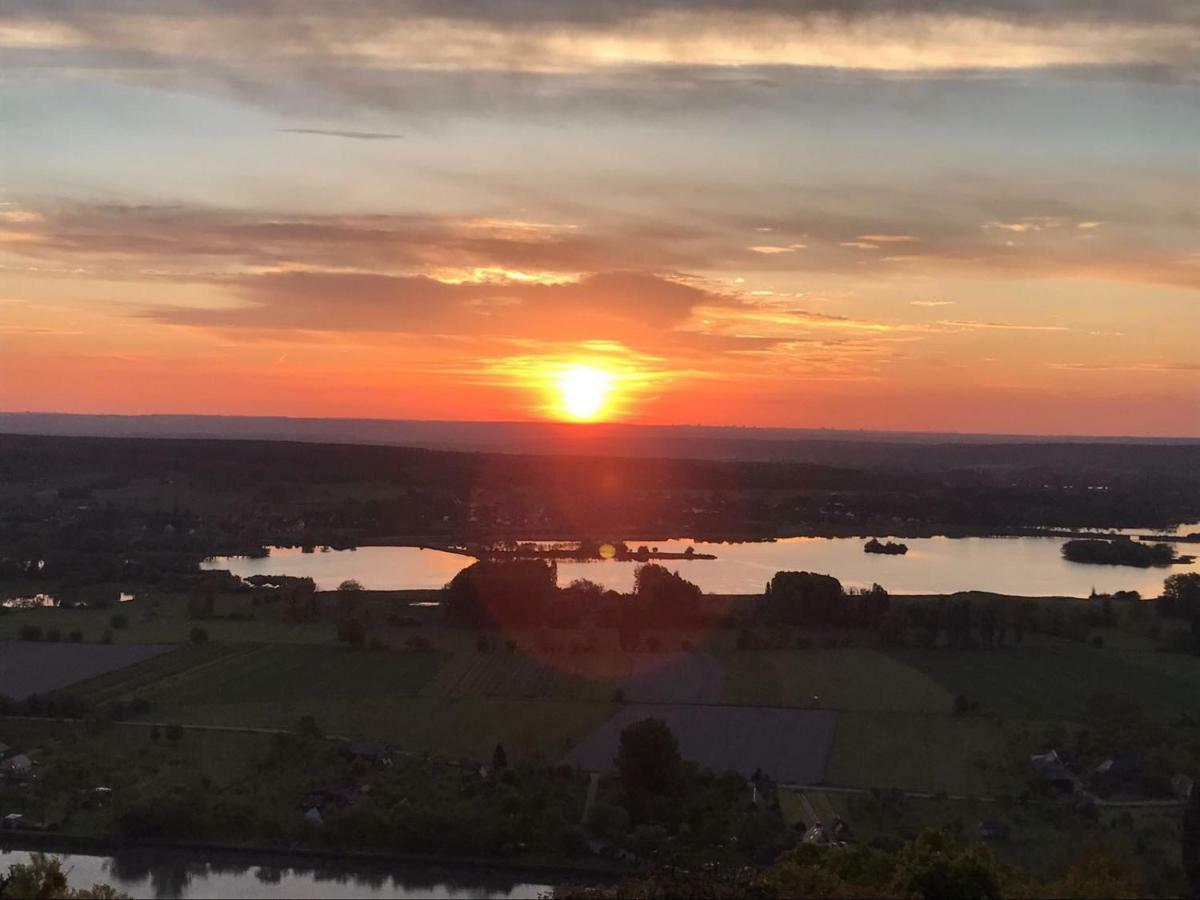 Appart Privé dans le Château du Landin Le Landin Extérieur photo